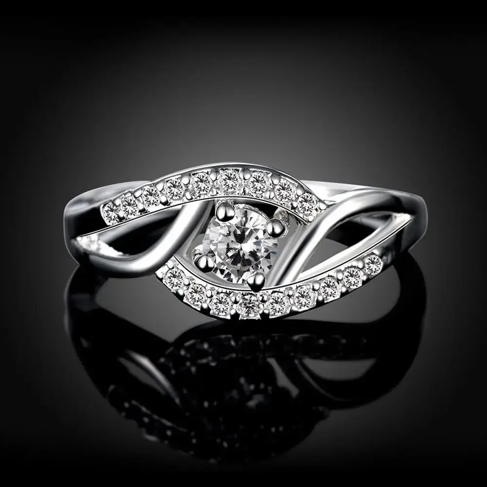 Nueva ropa de calle, anillos de diamantes de circón brillante de Plata de Ley 925 para mujer, regalos de fiesta de boda, joyería fina, anillos de compromiso Nueva ropa de calle, anillos de diamantes de circón brillante de Plata de Ley 925 para mujer, regalos de fiesta de boda, joyería fina, anillos de compromiso