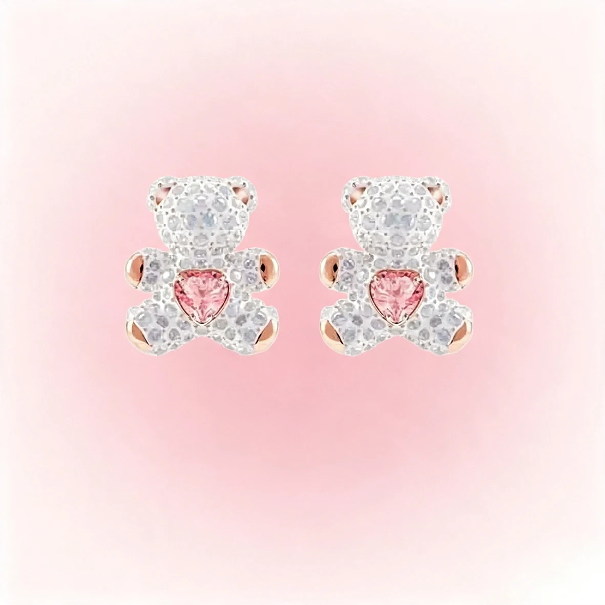 Accesorios de Oso Abrazador con Circonita Cúbica Brillante, Encantadora Colección de Joyería Delicada con Oso de Corazón y Cadena de Perlas para Citas Diarias Accesorios de Oso Abrazador con Circonita Cúbica Brillante, Encantadora Colección de Joyería Delicada con Oso de Corazón y Cadena de Perlas para Citas Diarias