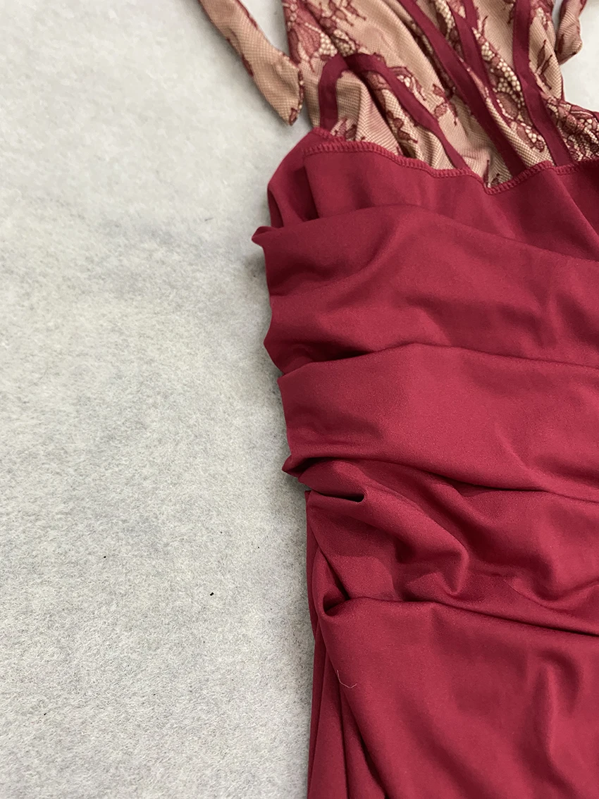 Vestido de Noche Largo de Lujo para Mujer con Corsé de Encaje Halter, Falda Drapeada, Abertura Lateral Alta y Espalda con Cordones, Ideal para Fiesta de Gala, Boda o Evento Formal