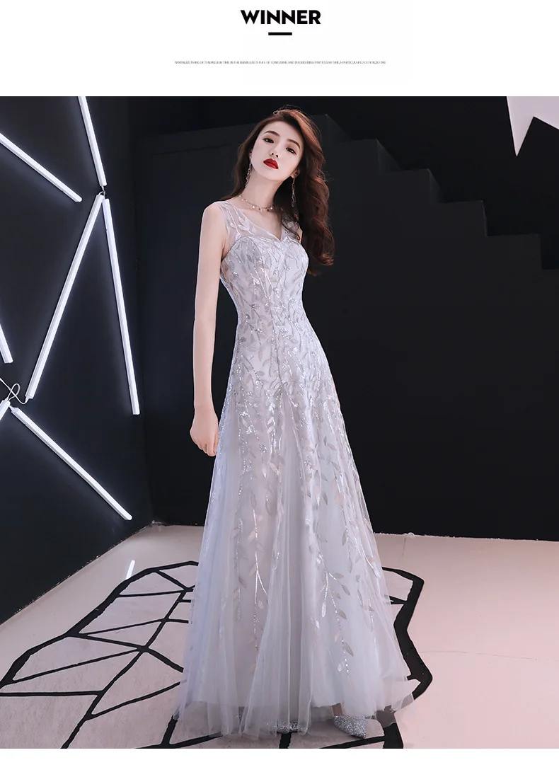 Vestido con escote en V Vestido con escote en V