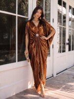 Vestido para mujer con escote en V