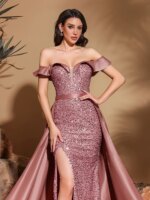 Vestido largo de satén con lentejuelas, hombros descubiertos y cuello plisado - Imagen 7