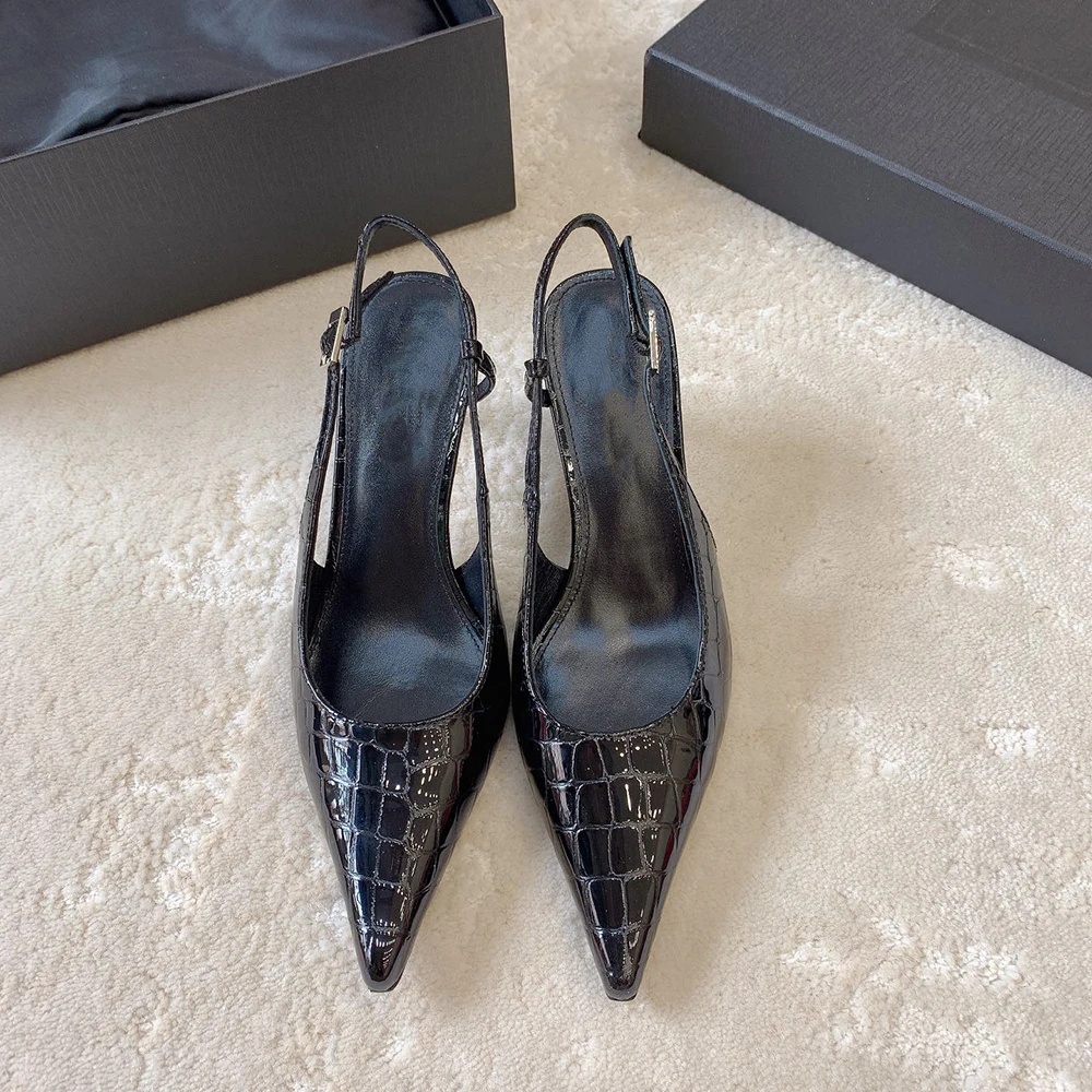 Zapatos de tacón alto de lujo para mujer, ideales para fiestas, de una marca famosa, sandalias modernas de verano, diseño exclusivo, sandalias sexys con punta afilada y tacón fino.