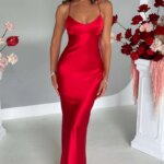 Vestido para mujer con acabado satinado y tirantes finos - Imagen 5