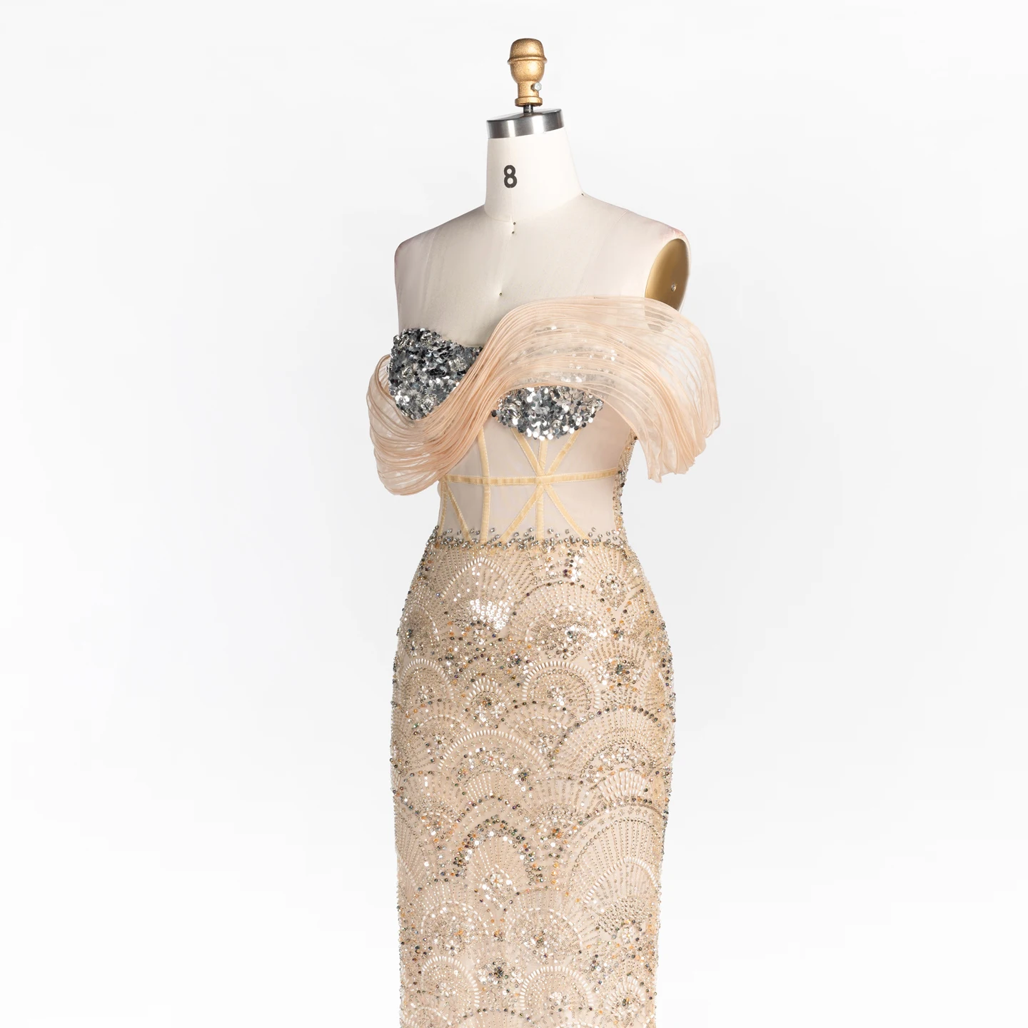 Vestido de noche elegante de Radia May Champagne, con lentejuelas, cristales y cuentas, diseño con escote al hombro descubierto, largo hasta el suelo, para fiestas formales, modelo ST100, hecho a medida. Vestido de noche elegante de Radia May Champagne, con lentejuelas, cristales y cuentas, diseño con escote al hombro descubierto, largo hasta el suelo, para fiestas formales, modelo ST100, hecho a medida.