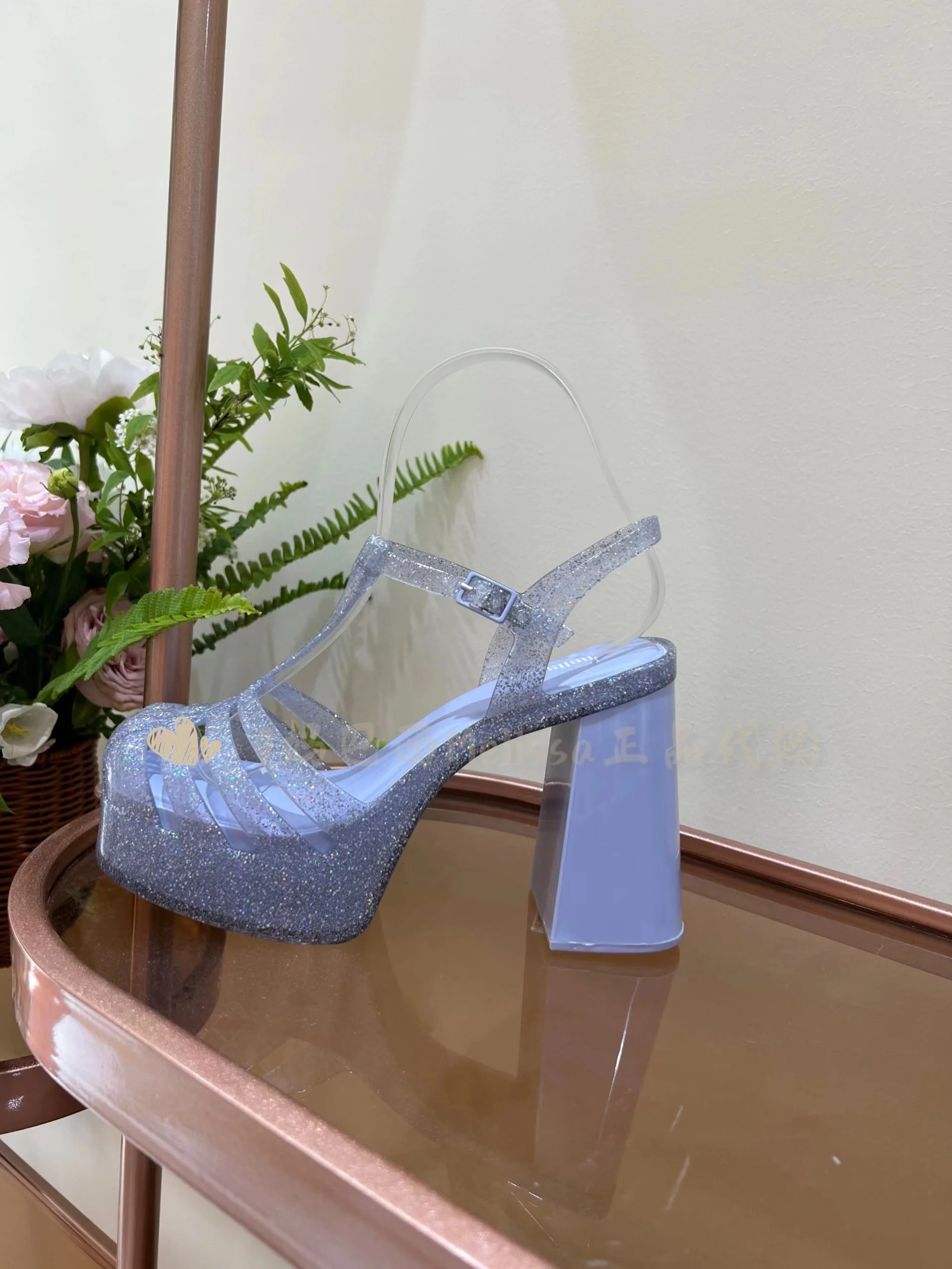 Sandalias Melissa de tacón alto con diseño calado para mujer, transpirables, de gelatina, con suela de goma cómoda, ideales p... Sandalias Melissa de tacón alto con diseño calado para mujer, transpirables, de gelatina, con suela de goma cómoda, ideales p...