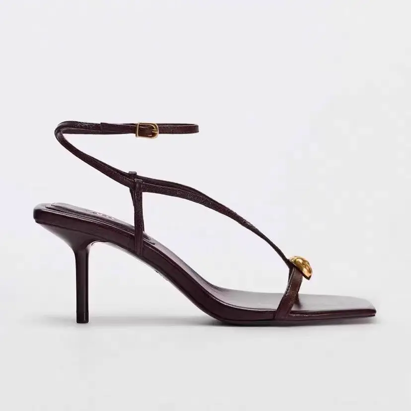 Sandalias de Moda para Mujer ZAKQ2024, Tacones Altos con Decoración Metálica, Corte Bajo, Estilo Slip-On, Zapatos de Verano, ...
