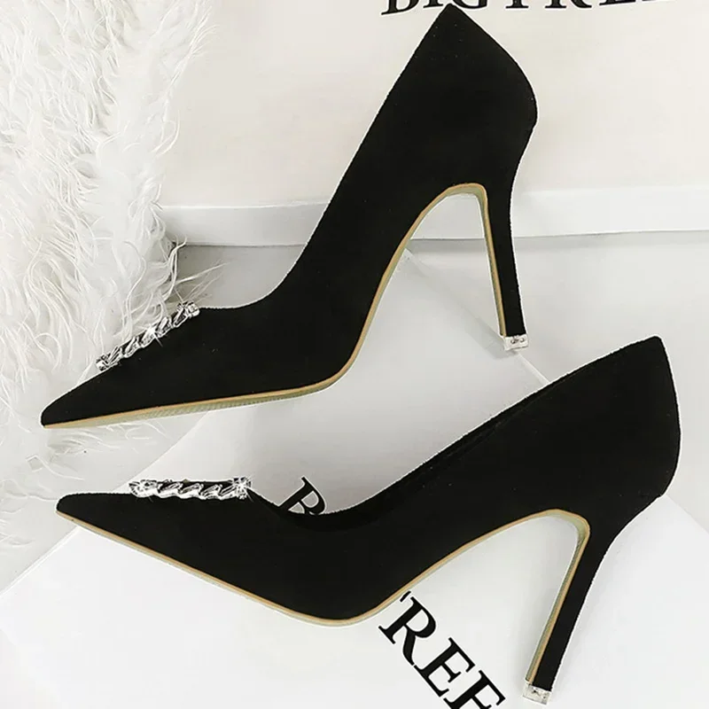 BIGTREE-zapatos de tacón alto y fino para mujer, calzado aterciopelado con punta estrecha y hebilla de cristal de Metal, 9cm, para primavera y otoño