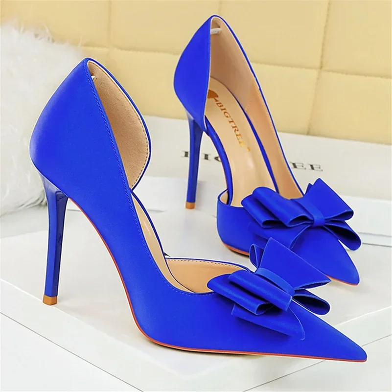 Zapatos de tacón alto de 2024 cm para mujer, calzado de satén de seda con agujeros laterales, color morado y verde, estilo Kawaii, para fiesta de graduación, 10,5