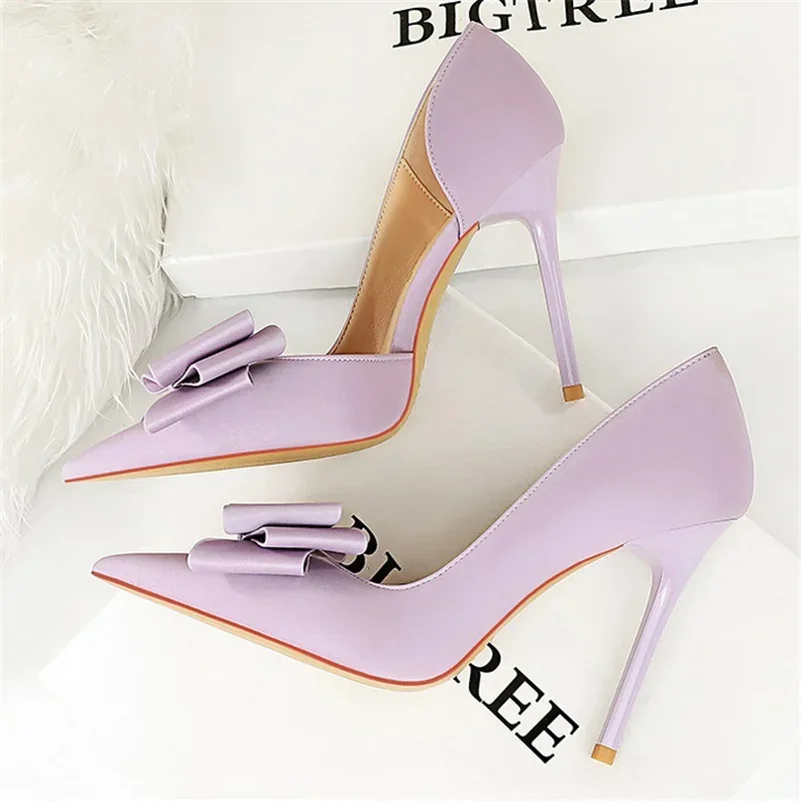 Zapatos de tacón alto de 2024 cm para mujer, calzado de satén de seda con agujeros laterales, color morado y verde, estilo Kawaii, para fiesta de graduación, 10,5