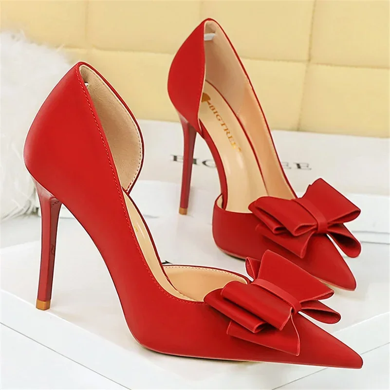 Zapatos de tacón alto de 2024 cm para mujer, calzado de satén de seda con agujeros laterales, color morado y verde, estilo Kawaii, para fiesta de graduación, 10,5