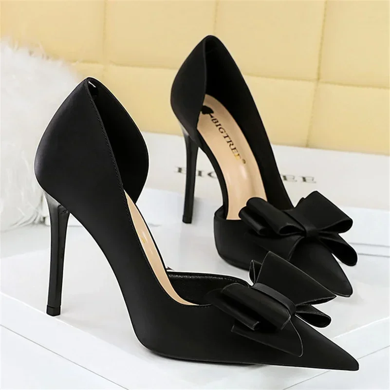 Zapatos de tacón alto de 2024 cm para mujer, calzado de satén de seda con agujeros laterales, color morado y verde, estilo Kawaii, para fiesta de graduación, 10,5