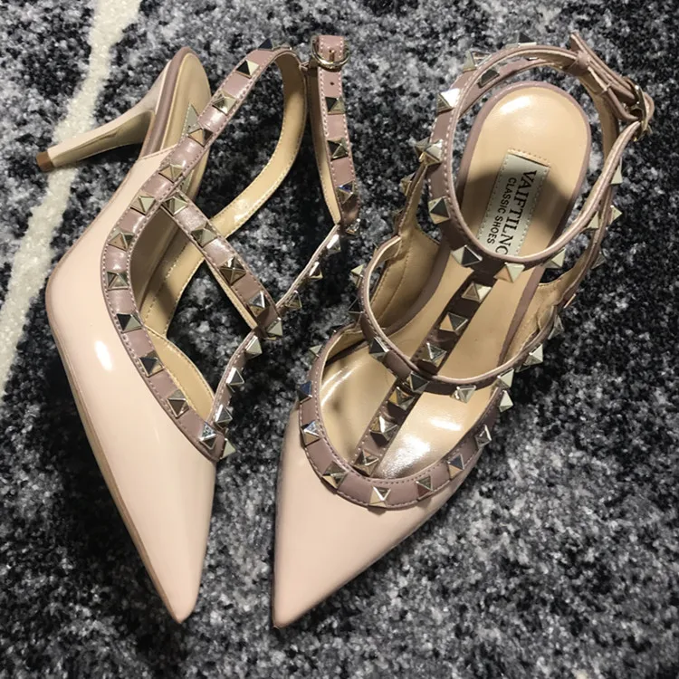 VAIFTILNO Zapatos de tacón alto con punta y remaches para mujer, sandalias de verano con tacón fino y correa envolvente con r...