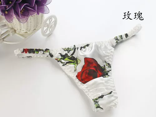 Tanga de satén Sexy para mujer, ropa interior de talla grande, bragas de tiro bajo, Tanga corto sin costuras de secado fácil y transpirable, nuevo