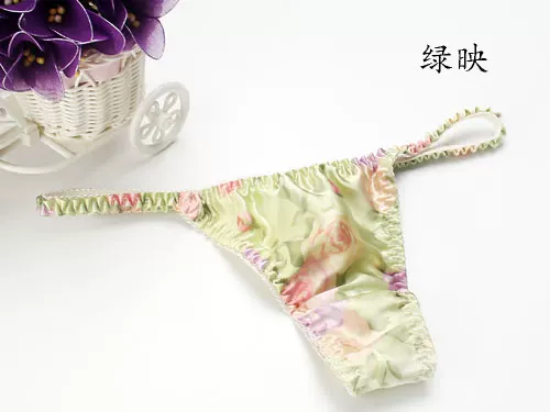 Tanga de satén Sexy para mujer, ropa interior de talla grande, bragas de tiro bajo, Tanga corto sin costuras de secado fácil y transpirable, nuevo
