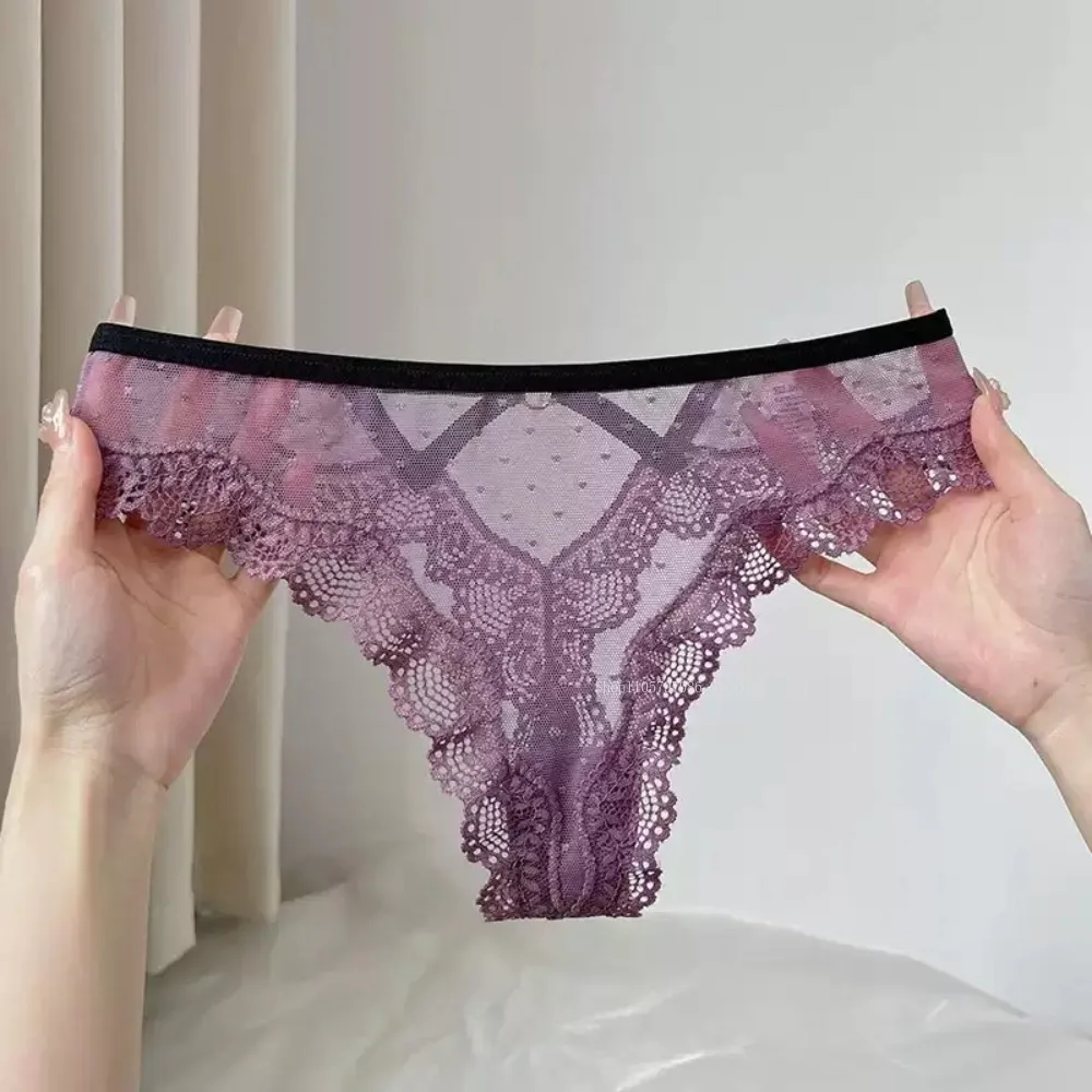 Tanga sexy de encaje de malla con lunares para mujer, bragas transparentes de encaje hueco, sin costuras, de cintura baja, con entrepierna de algodón, bragas triangulares tipo T-Back.