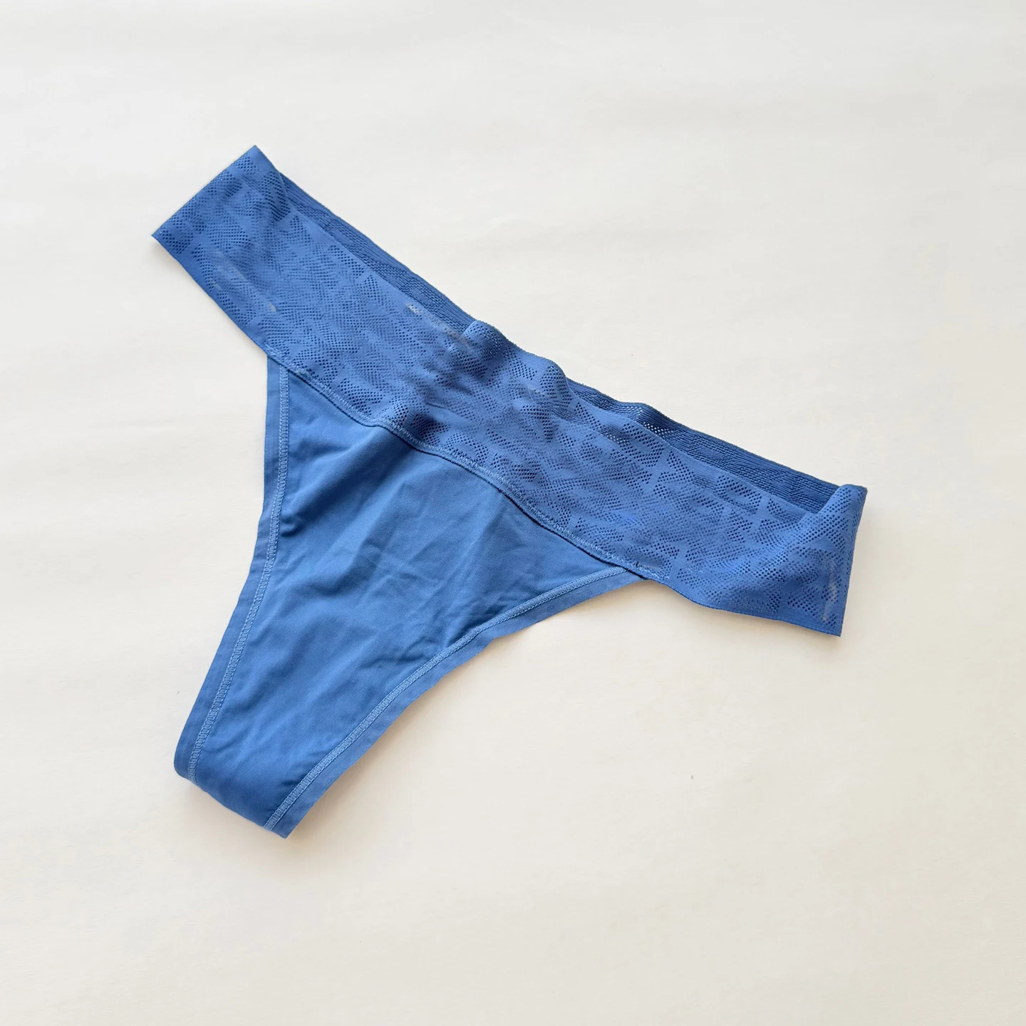Tanga para mujer con encaje Tanga para mujer con encaje