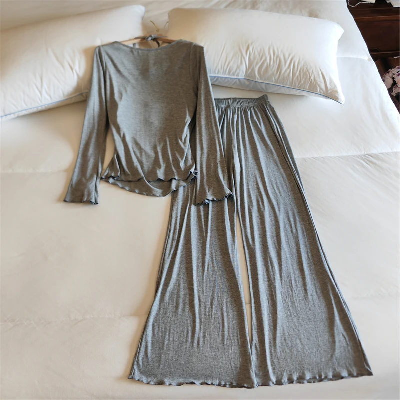 Conjunto de ropa de dormir para mujer con escote en V y de manga larga
