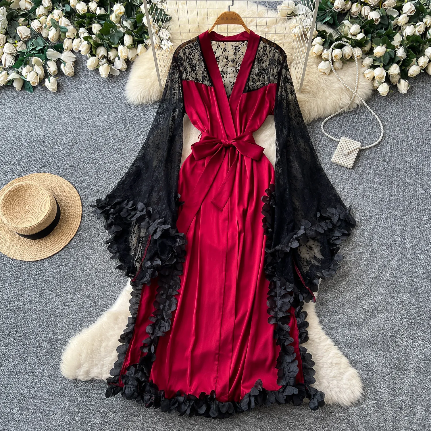 Camisón para mujer con encaje y acabado satinado