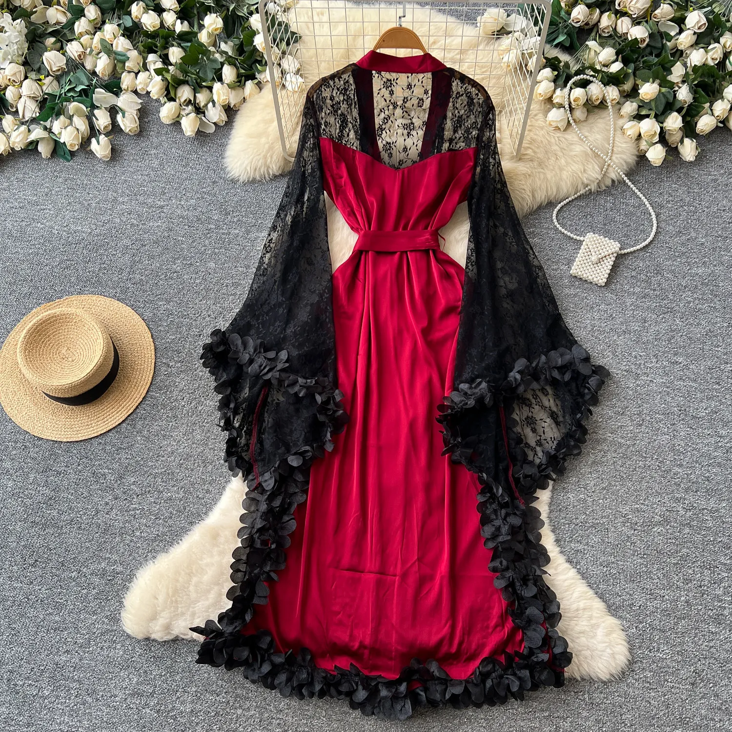 Camisón para mujer con encaje y acabado satinado
