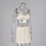 Conjunto de ropa de dormir de 2 piezas con encaje y acabado satinado - Imagen 5