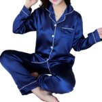 Conjunto de ropa de dormir de 2 piezas para mujer con acabado satinado y de manga larga - Imagen 4