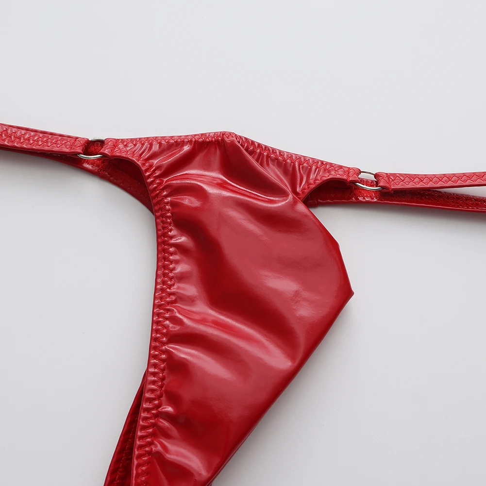 Tangas de cuero sintético brillante y atractivas para hombre, con diseño de refuerzo en la parte delantera, corte en forma de T, cintura baja, ropa interior erótica, calzoncillos de estilo «sissy».