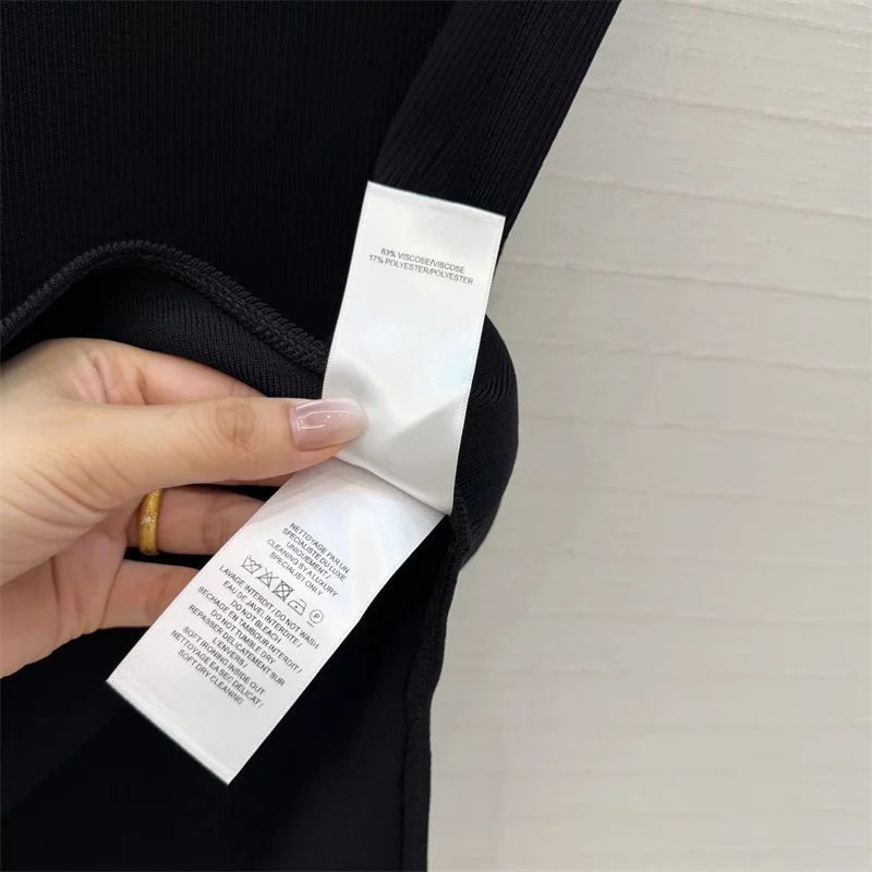 Body de mujer, nuevo top elástico de punto ajustado sin mangas para verano 2026, camiseta de mujer con cuello redondo, corsé informal para mujer