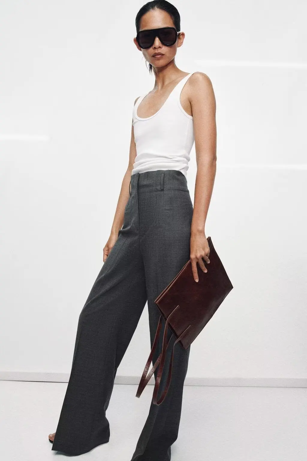 Camiseta sin Mangas de Color Puro, Estilo ZR, Versátil, Moda para el Trabajo, Ropa de Mujer, Verano 2026, Tela de Poliéster
