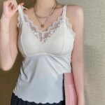 1 unidad de camisola interior de encaje para mujer con tirantes, con relleno, sexy, sin mangas, de seda helada