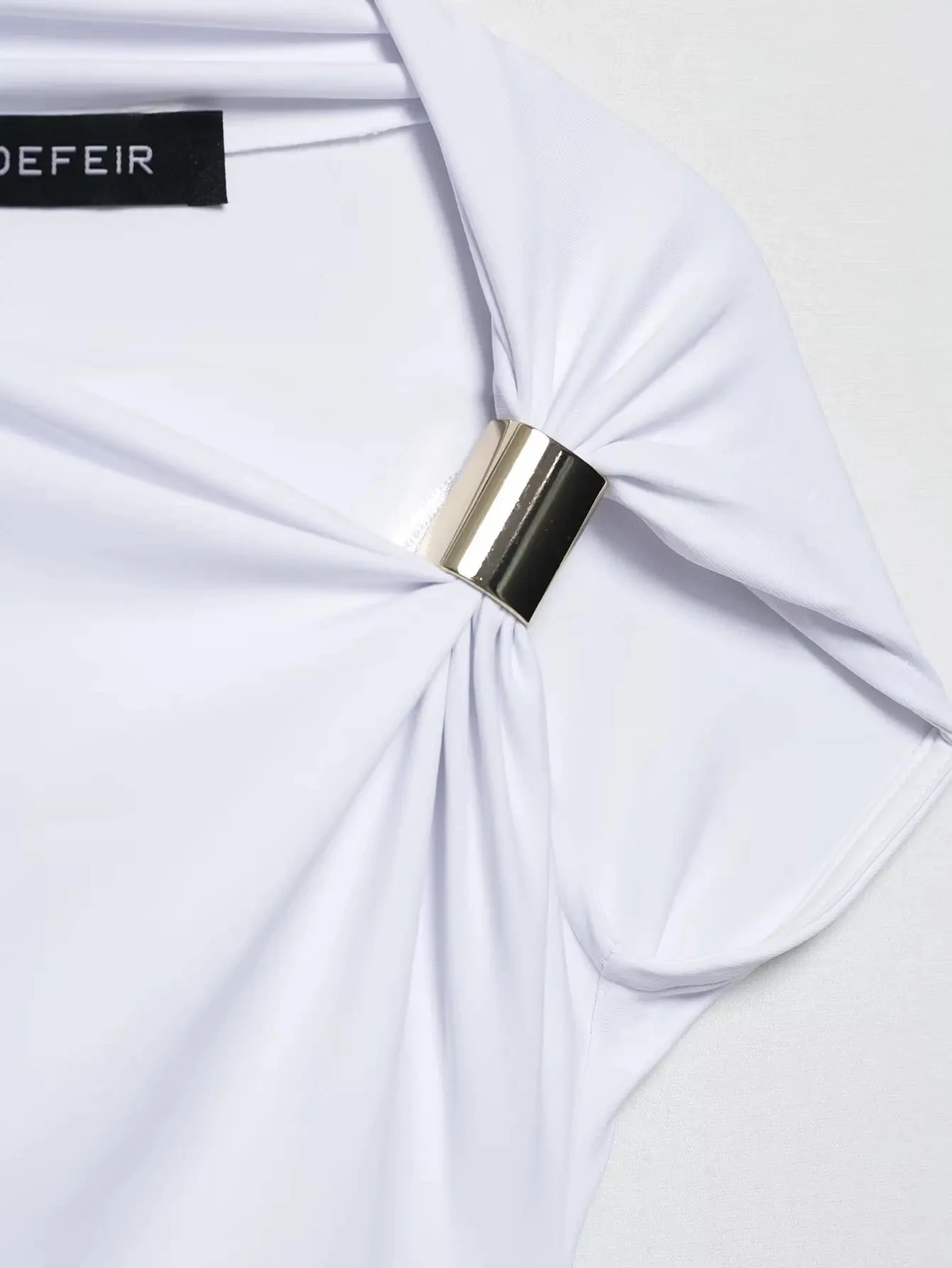 HH 2025-Chaleco arrugado asimétrico para mujer, camiseta Sexy con cuello ajustado y un hombro, ropa de calle