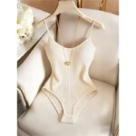 Body de punto sin mangas, sexy y ajustado, con hombros descubiertos y cuello halter, ideal para el verano, estilo casual y urbano, para mujer, ropa de club, monos. - Imagen 6