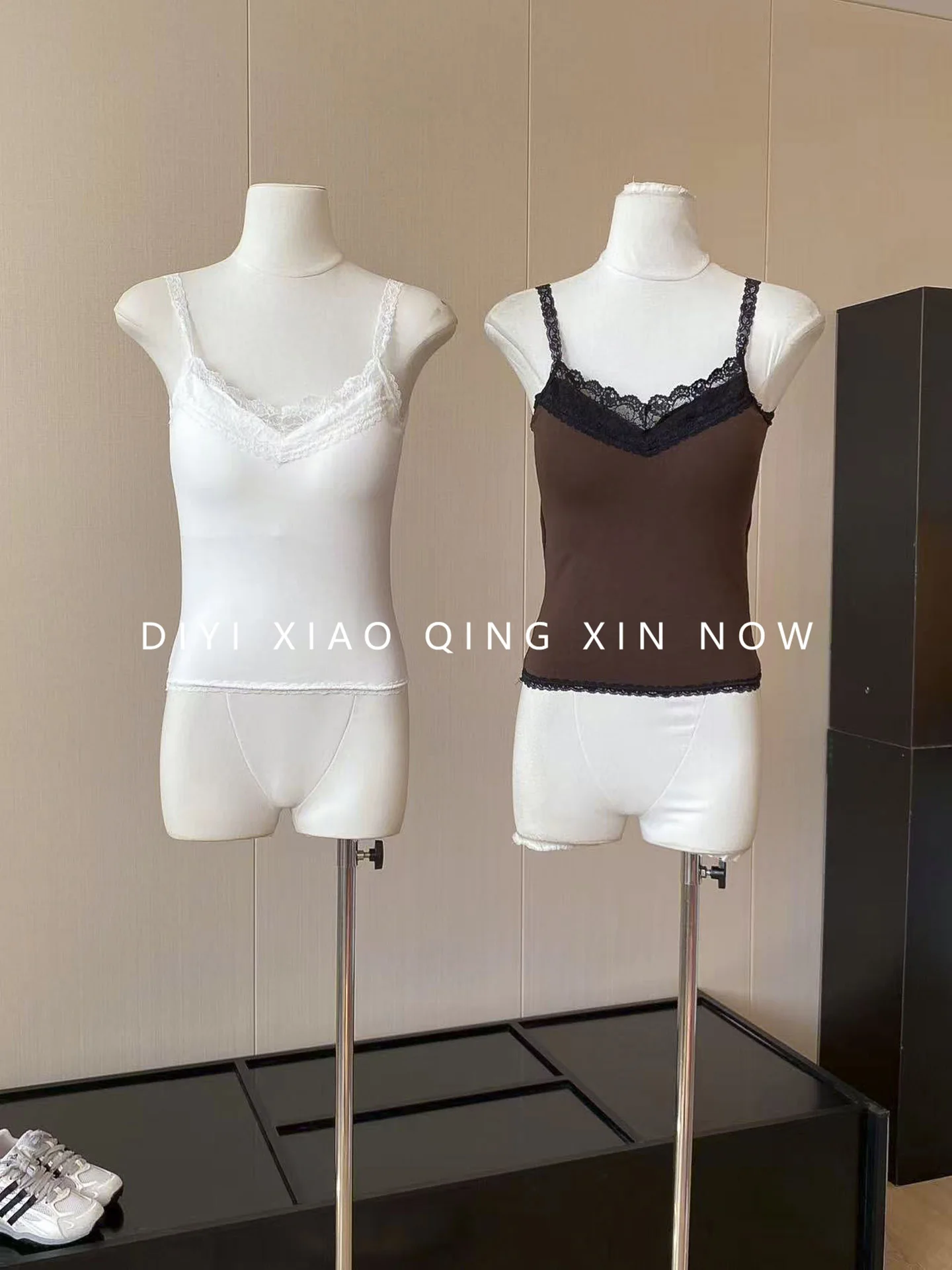 DIYI - Top Corto de Encaje Floral con Tirantes de Estilo Coreano, Prenda Interior de Fibra de Poliéster para Mujer