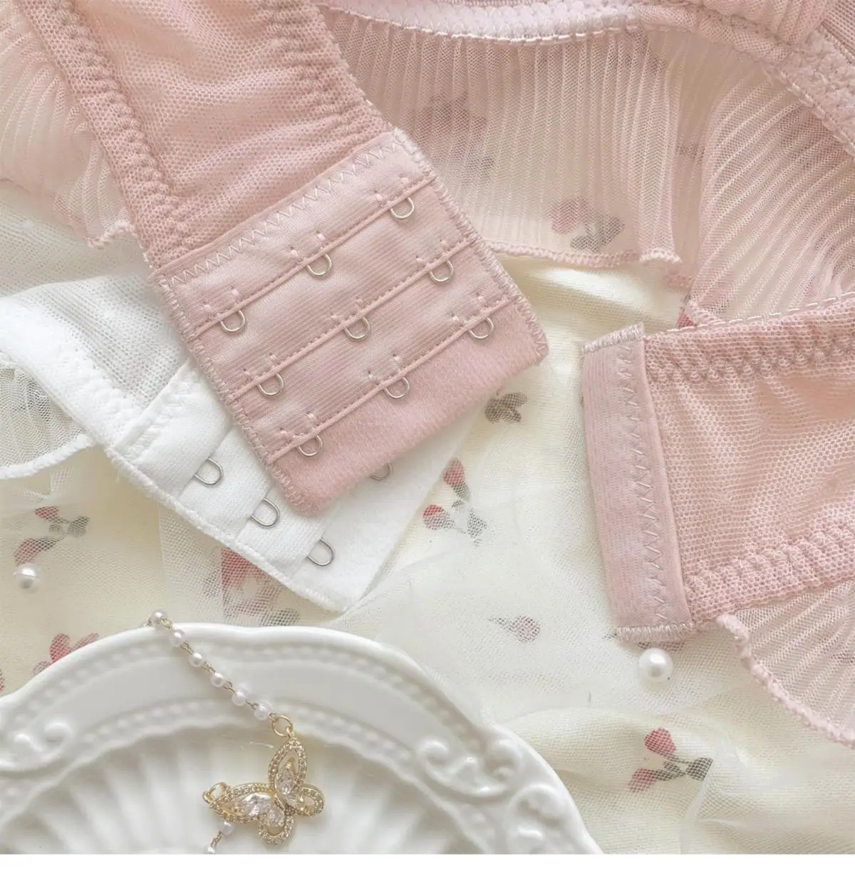 Conjunto de Lencería Sexy Pure Desire para Mujer, Cómodo, Delgado, Sin Aro, con Lazo de Mariposa, Sujetador con Efecto Push-U...