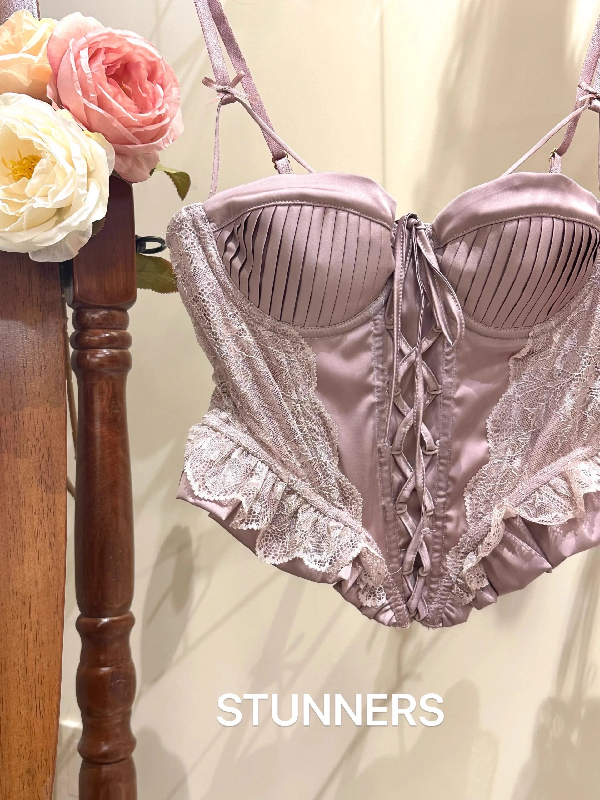 Corsé parisino de espina de pescado Tushy |   Entrenador de cintura ajustable y sujetador de contorno, cubierta de Bralette de encaje de lujo, potenciador de pecho elegante delgado