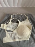 Sujetador inalámbrico de encaje con copa fija, ropa interior femenina sin costuras, copa completa, transpirable, con efecto p...
