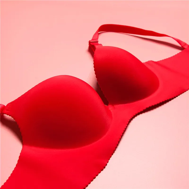 Bralette cómodo sin costuras para mujer, sujetador inalámbrico ultrasuave, levantamiento ligero, forma Natural, relleno extraíble, Top de lencería Sexy