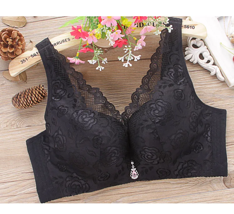 Sujetador inalámbrico de talla grande para mujer, fino, con copa completa fruncida, diseño de encaje, tirantes fijos, cierre ... Sujetador inalámbrico de talla grande para mujer, fino, con copa completa fruncida, diseño de encaje, tirantes fijos, cierre ...