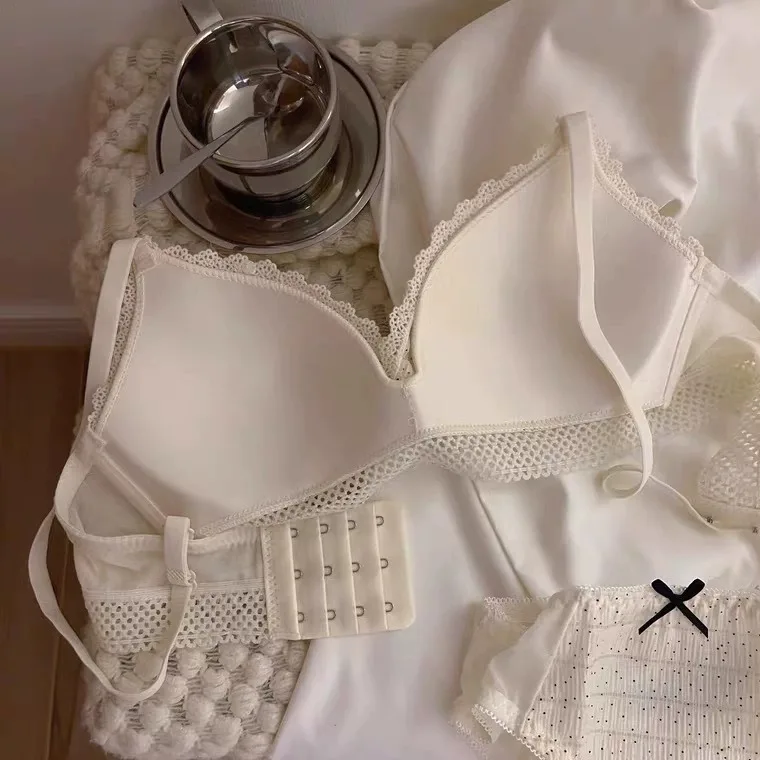 Sujetador de encaje sexy sin aros, fino, para mujer, con efecto push-up, para estudiantes, primavera, verano, otoño, con esta...