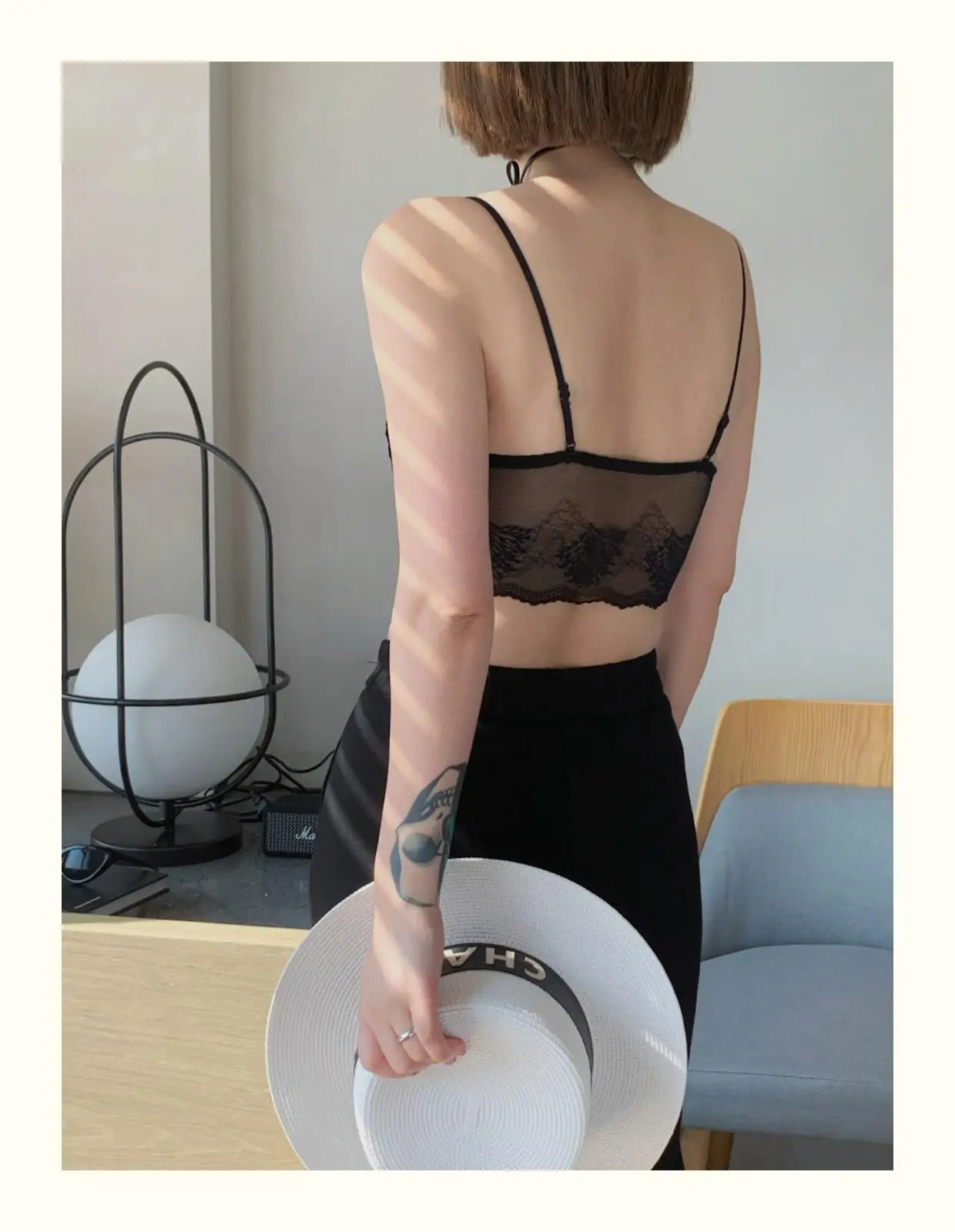 Sujetador de encaje ultrafino sexy sin espalda, bralette sin tirantes, ropa interior femenina, copa con orejas de conejo de c...