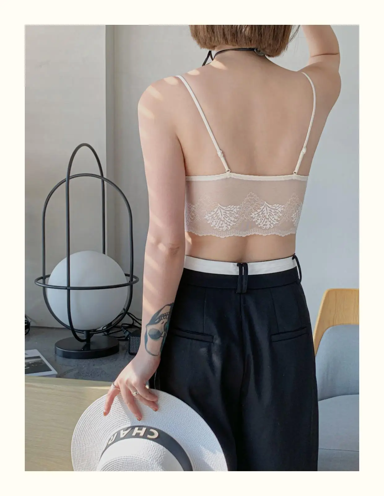 Sujetador de encaje ultrafino sexy sin espalda, bralette sin tirantes, ropa interior femenina, copa con orejas de conejo de c...