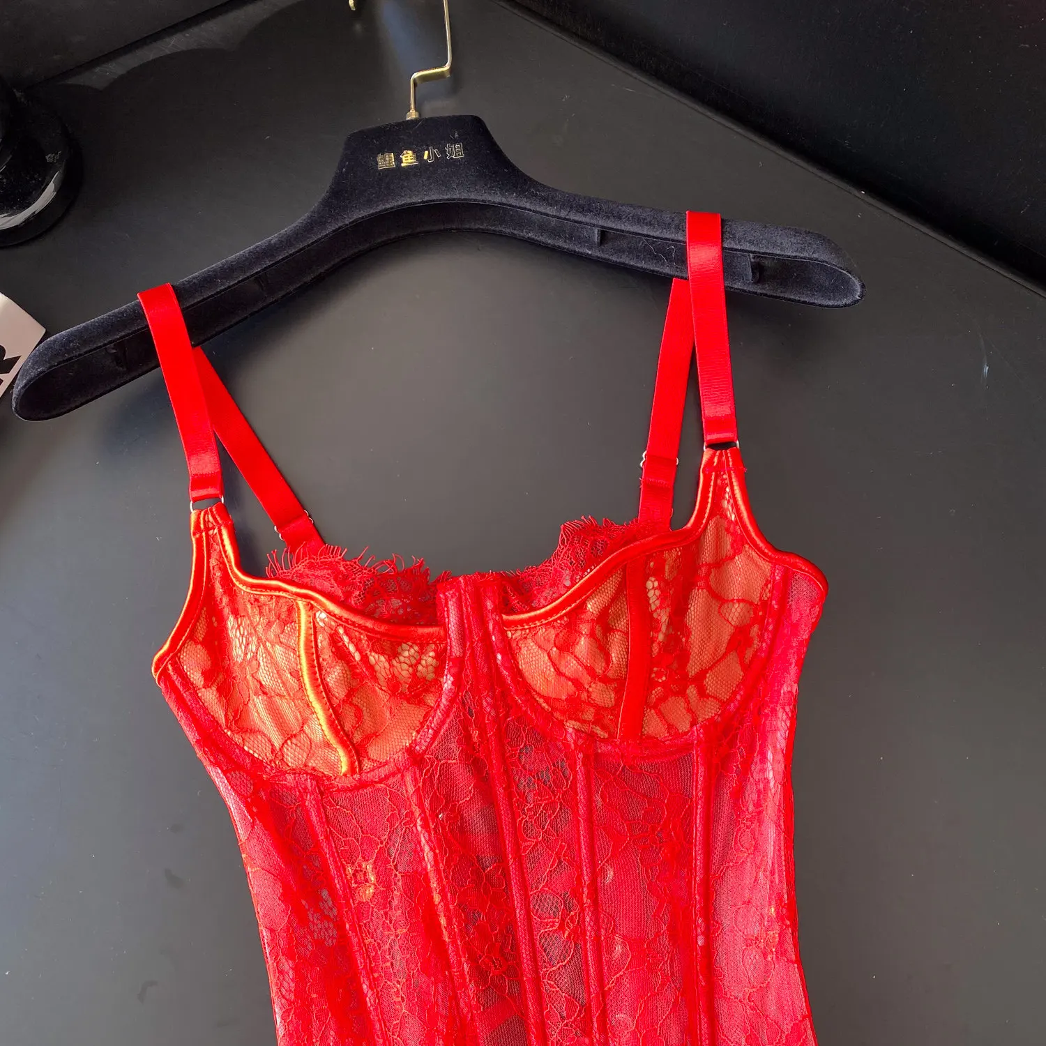 Corset para mujer con encaje y sin mangas