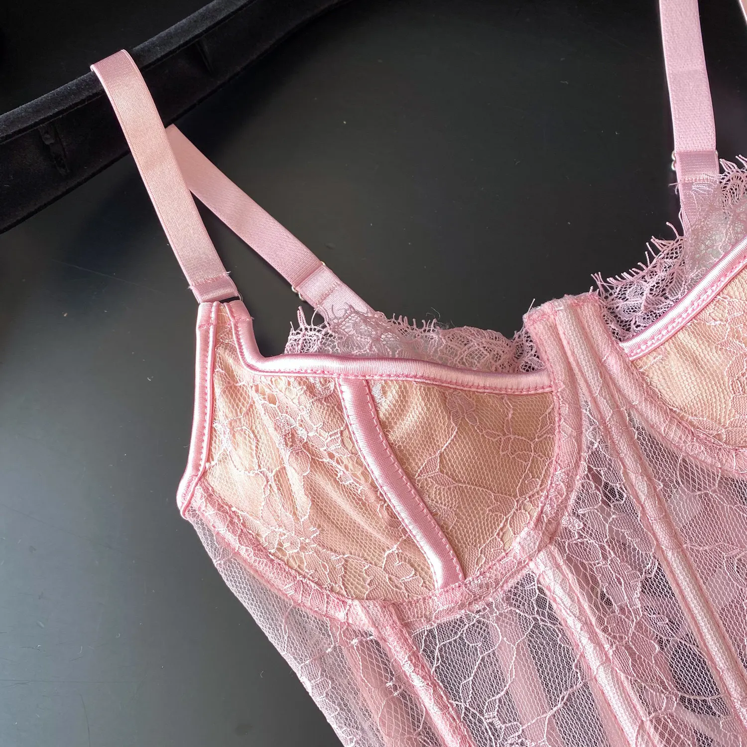 Corset para mujer con encaje y sin mangas