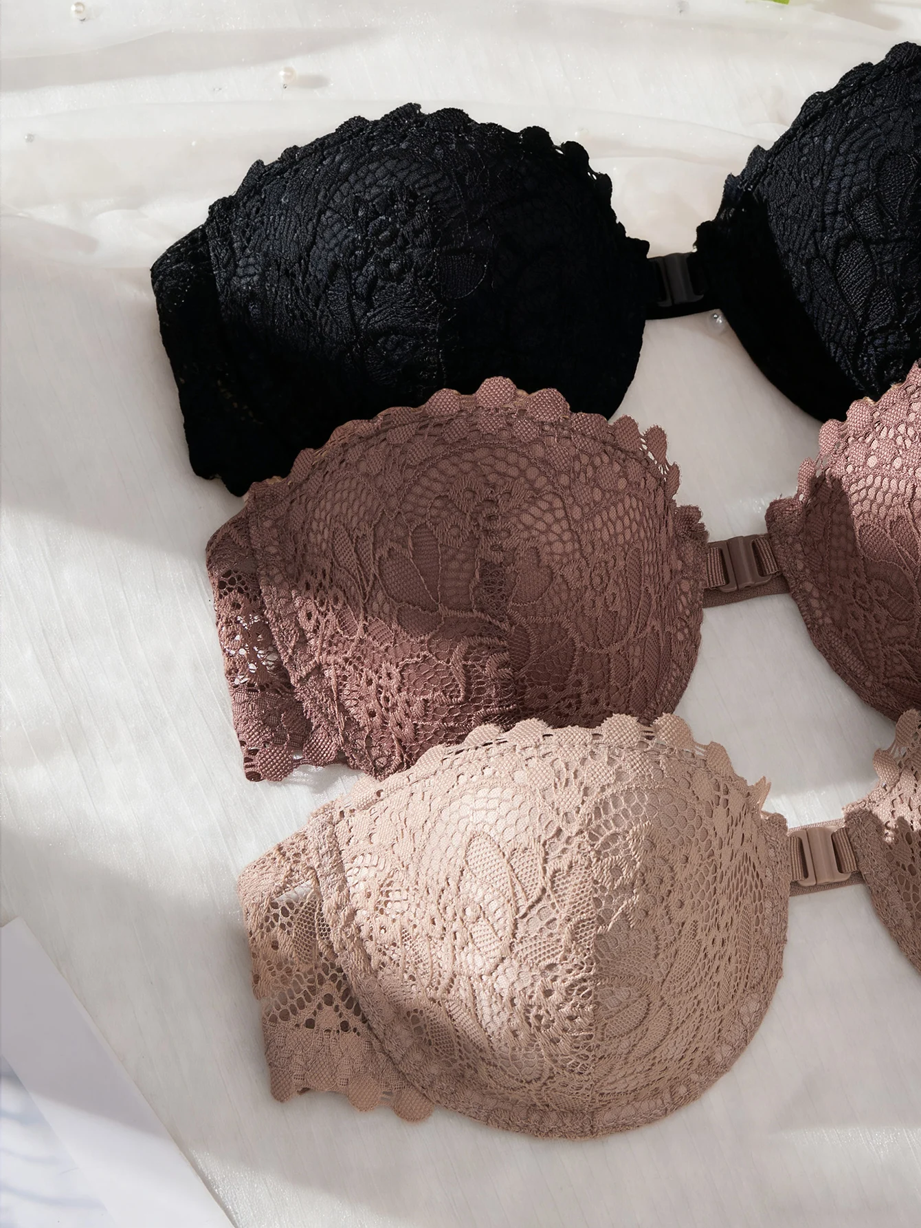 3 piezas de sujetadores de encaje sin tirantes para mujer, elegantes con cierre frontal, push-up, invisibles, con aros y sin hombros
