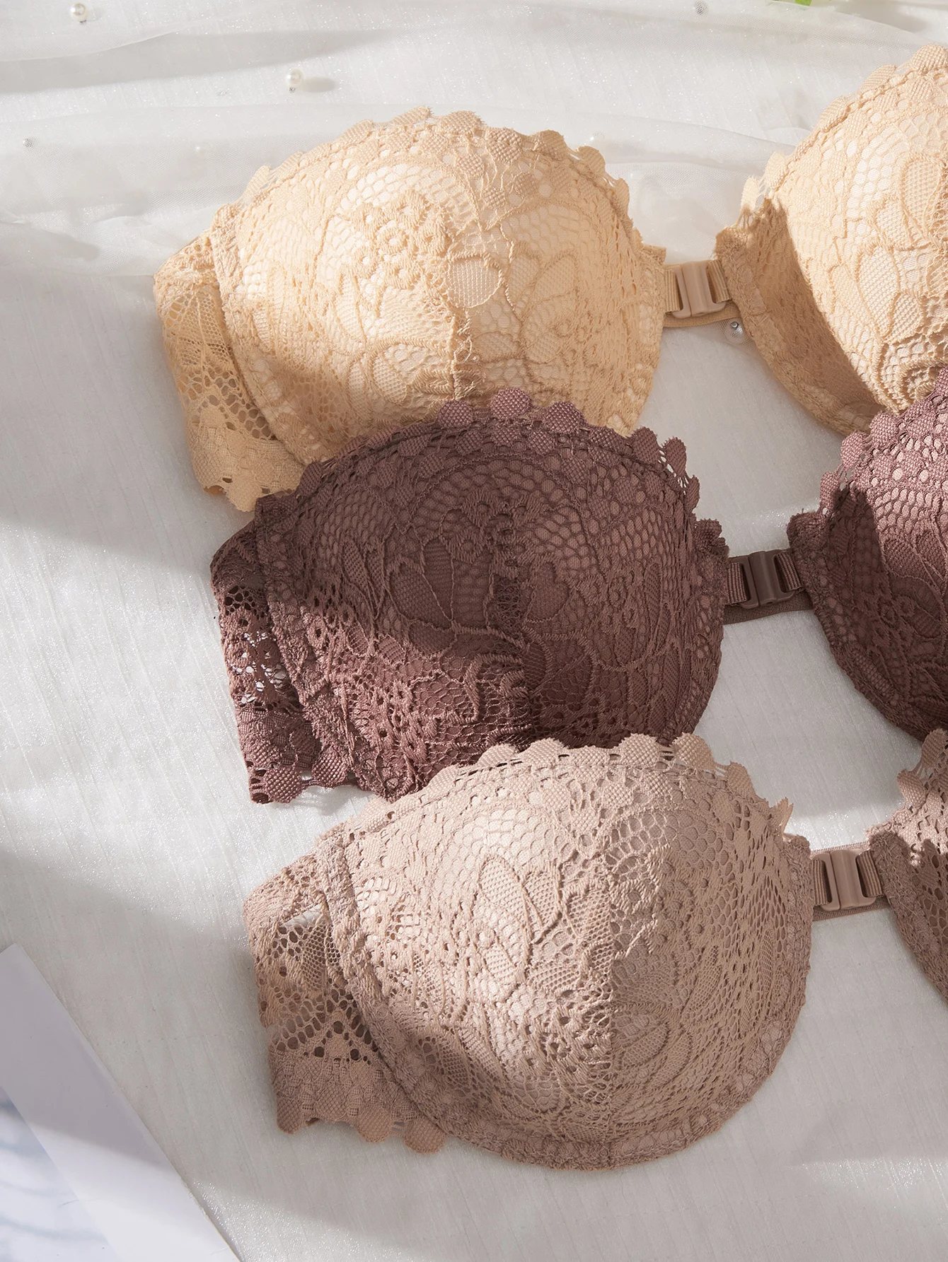 3 piezas de sujetadores de encaje sin tirantes para mujer, elegantes con cierre frontal, push-up, invisibles, con aros y sin hombros