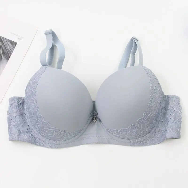 Sujetadores grandes de realce para mujer, ropa interior Sexy de encaje con lazo sólido, molde fino, copa completa, lencería de talla grande, novedad de 2025 Sujetadores grandes de realce para mujer, ropa interior Sexy de encaje con lazo sólido, molde fino, copa completa, lencería de talla grande, novedad de 2025