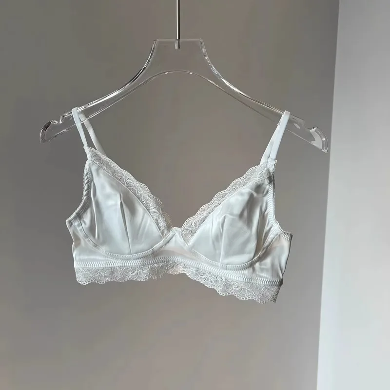 Sujetador de satén con encaje fino para mujer, sin aros, con diseño de espalda hermosa, tirantes dobles fijos, copa en V y do...