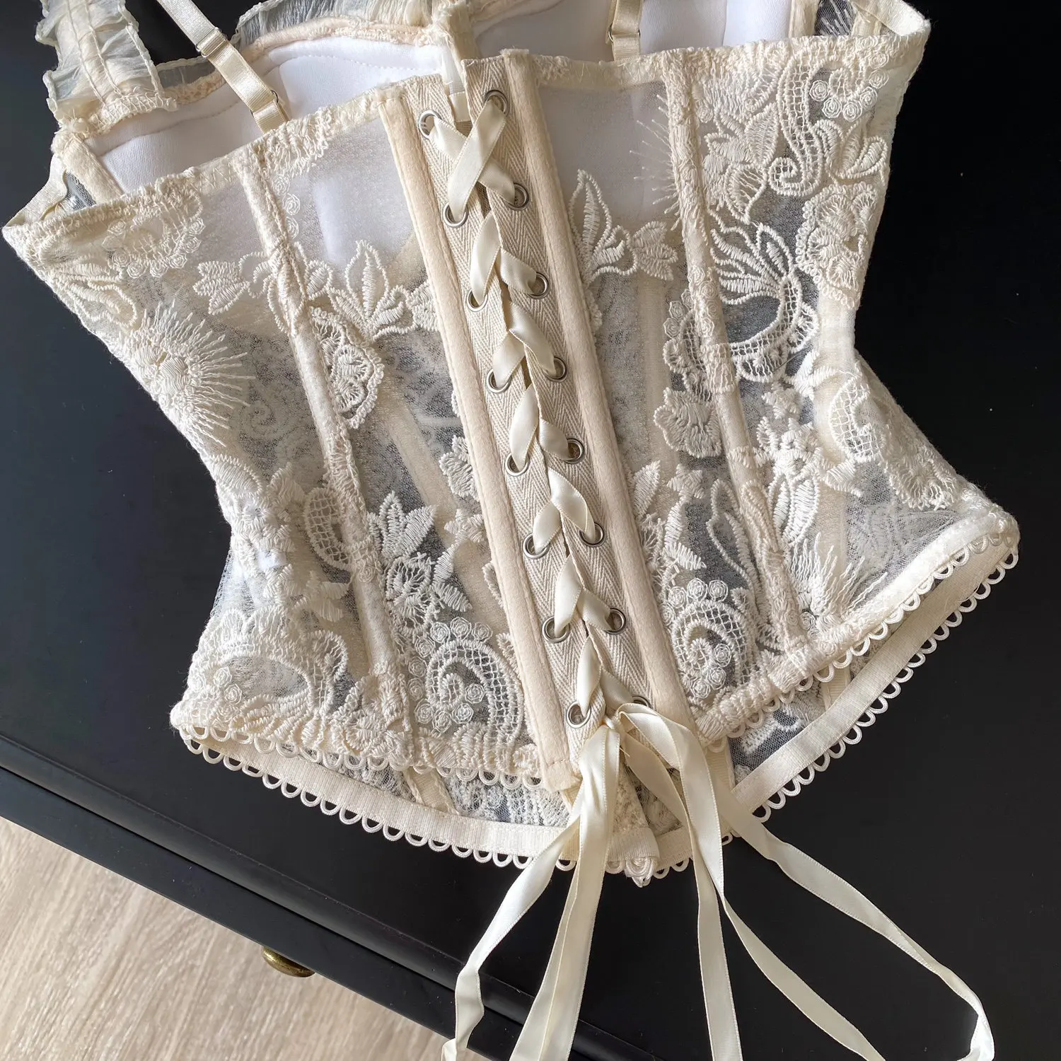 Corset para mujer con bordado