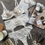 Conjunto de lencería sexy de 3 piezas Tornova para mujer, conjunto de sujetador con tirantes finos de encaje transparente con faja, lencería sexy nueva. - Imagen 5