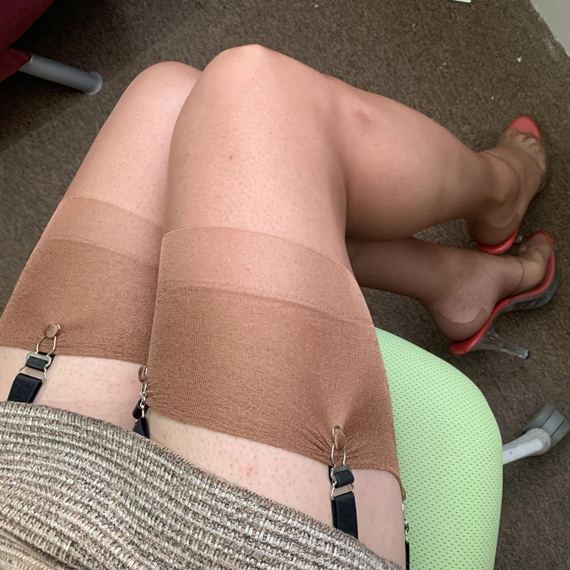 Medias hasta el muslo para mujer, lencería Sexy, Retro, tacón cubano, línea trasera, costuras, transparente, fino, 8D, 3 pares por juego